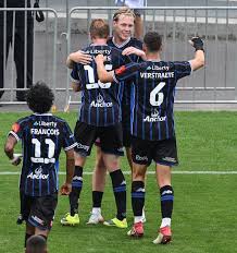 Auckland FC v Melbourne City: Auckland take lead over defending champions