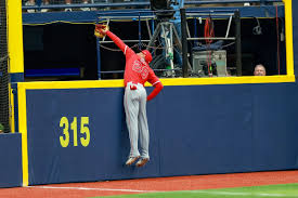 Angels OF Jose Siri robs Rays of grand slam, saves outfield buffet with remarkable over-the-wall catch