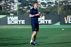 Goiás x Atlético-GO: Duelo Goiano Decisivo! Palpites e Onde Assistir! - Imagen principal del artículo