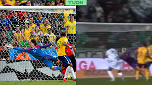 La brutal atajada de Memo que hace recordar la de Neymar en el Mundial 2014