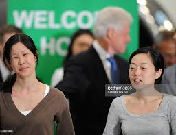 Résultat de recherche d'images pour "Euna Lee and Laura Ling"