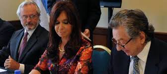 Resultado de imagen para foto franco macri nestor kirchner