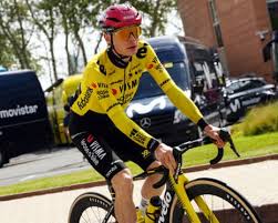Jonas Vingegaard Aims for Grand Tour Slam at Giro d’Italia 2026