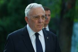 Avertismentul guvernatorului BNR: România merge pe gheață subțire. „Nu suntem optimiști, încercăm să fim pozitivi”