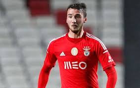 Resultado de imagem para cristante benfica