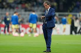 No llegan refuerzos al Club América y Guillermo Almada, cerca de perder a otro jugador para el Apertura 2026