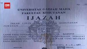 Mengenal Aiman Witjaksono dan Kasus Ijazah Jokowi