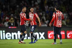 Pachuca enfrenta a Chivas en Jornada 6