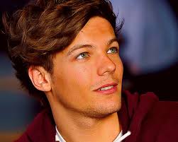 Mi querido guardaespaldas (Louis y tu) Images?q=tbn:ANd9GcSxKHZxKhBLblybQrfdJarX6RLUBGDRTRL5-aJHURmCem4sQfBH