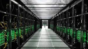 IREN (IREN) vs. CORZ and APLD: Can Its AI Cloud Buildout Turn Contracted Demand Into Profits?