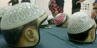 Hasil gambar untuk helm