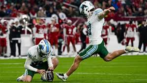 Tulane Football Players Honored by American Conference as Green Wave Eyes Postseason