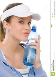 Deporte - botella de agua del equipo de la aptitud de la mujer joven - deporte-botella-de-agua-del-equipo-de-la-aptitud-de-la-mujer-joven-18814111