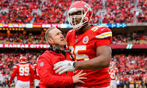 Chiefs DC Steve Spagnuolo describes Chris Jones’ influence on games