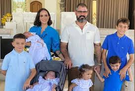 Esposa de Juliano Cazarré fala sobre missão religiosa de ter filhos: 'Entendo que não é para todos'