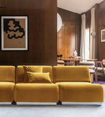Chauffeuse en velours moutarde - Rotondo - The Socialite Family