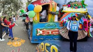 Draculandia se llena de color y sonrisas con la fiesta infantil de carnaval en Valencia (+ Fotos)