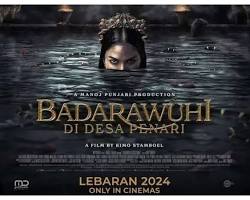 Image of adegan ritual Jawa dalam film Badarawuhi di Desa Penari