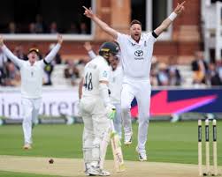 England v New Zealand: first men’s cricket Test, day one – live