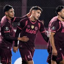 Lanús ganó y clasificó a Sudamericana