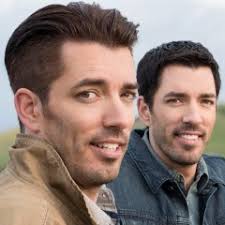 Résultat de recherche d'images pour "trump lgbt flag"