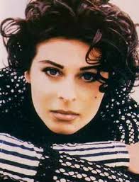 Lisa Stansfield. A blast from the past this Monday.. Happy Music Monday all! - Lisa%2BStansfield