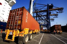Resultado de imagen para fotos del ministerio de comercio y exportaciones