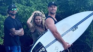 Chris Hemsworth spotted on beach and surfing in Costa Rica