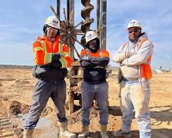 Image de construction site with workers