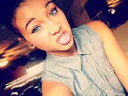 Résultat de recherche d'images pour "swag girls"