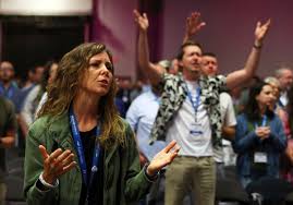 4 years running, Southern Baptists weigh tightening ban on churches with women pastors