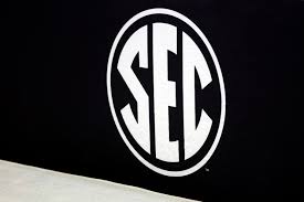 Georgia A.G. urges SEC to take significant action against LSU, if it uses former NFL players