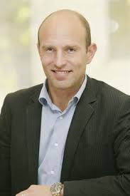 Magnus Persson has been appointed new Senior Vice President Investor Relations at Skanska AB, effective 7 November 2013. Magnus Persson has been employed at ... - a42206bdf9c02e05_400x400ar