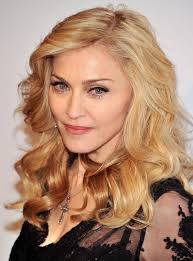 Madonna präsentiert neues Parfum &quot;Truth Or Dare&quot; in New <b>York</b> « MADBOARD - 20120413-news-madonna-truth-or-dare-macys-new-york-event-011