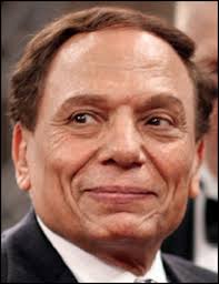 The arrival hall of Cairo International Airport witnessed a strange incident with the Egyptian comedian Legend Adel Imam. The airport police and while ... - adel-imam