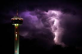 Texas Braces for Strong Cold Front and Weekend Weather Whiplash