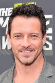 Ian Bohen Arrivals at the MTV Movie Awards 4. Source: Getty Images - Ian%2BBohen%2BArrivals%2BMTV%2BMovie%2BAwards%2B4%2BHE-pfYVJCtkl