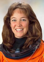 Astronaut Biography: Lisa Nowak