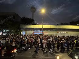 Falla eléctrica deja sin servicio Línea 12 del Metro por 1 hora; usuarios debieron caminar por vías