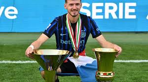 Fabregas stops Nico Paz at Inter