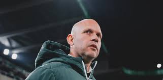 Aplausos por lo que dice el entrenador del Racing antes del partido contra el Barça: 