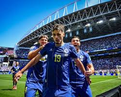 Bosnia and Herzegovina book place in knockout stage after seeing off Qatar