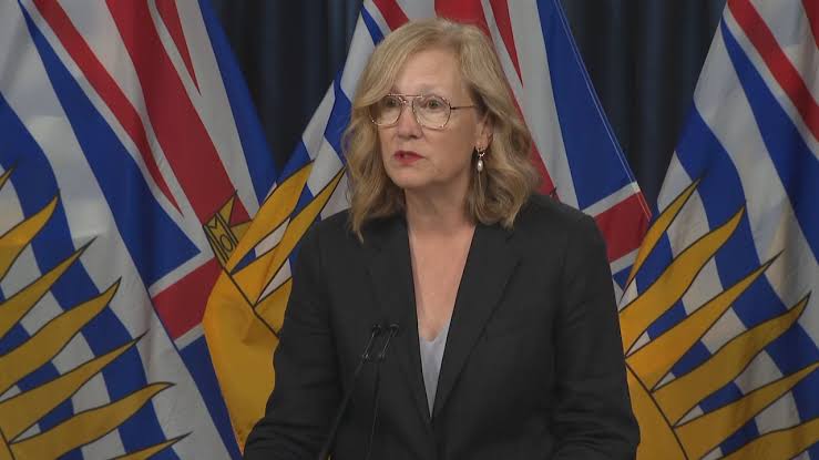 B.C.'s deficit last year came in $3B lower than expected thanks to one-time tobacco settlement 'windfall'; critics warn $13.3B current-year gap can't be offset