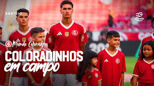 Cinco sócios(as) coloradinhos(as) serão sorteados(as) para entrar em campo no duelo contra o Inter-SM
