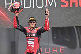 Superbike star Nicolò Bulega (Ducati): The champagne can be put on ice