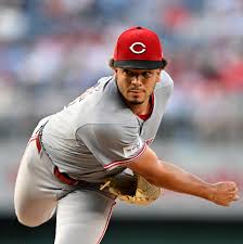 Cincinnati Reds vs. San Francisco Giants - Chase Burns vs. Carson Whisenhunt