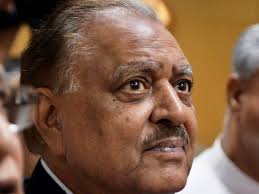 Mamnoon Hussain was PML-N&#39;s central senior vice president and has also served as an adviser to Sindh&#39;s ex-chief minister, Liaquat Ali Jatoi.. PHOTO: AFP - 584392-MamnoonHussainPMLNpresidentAFP-1375219088-980-640x480