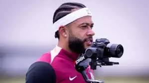 Corinthians e Memphis seguem discutindo contrato, e renovação é adiada