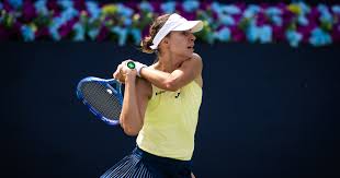 Magda Linette vs. Clara Tauson: WTA Dubai Showdown