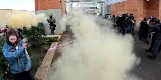 Federal agents barred from using crowd control munitions in lawsuit filed by Portland protesters